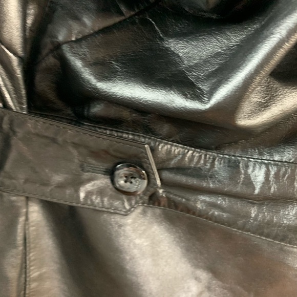 Woman’s Wilson suede and leather size 8 jacket - Picture 6 of 7